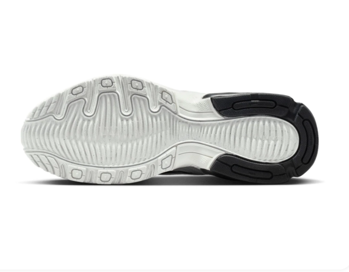 Nike Air Max White and Black Sneakers with Grey Wave Detailing